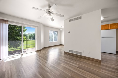 Floor plan for 3 beds, 2 baths, 1176 sqft